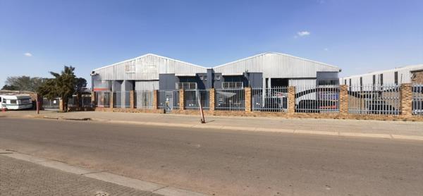 1 430  m² Industrial space