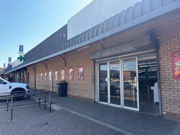 1 851  m² Retail Space