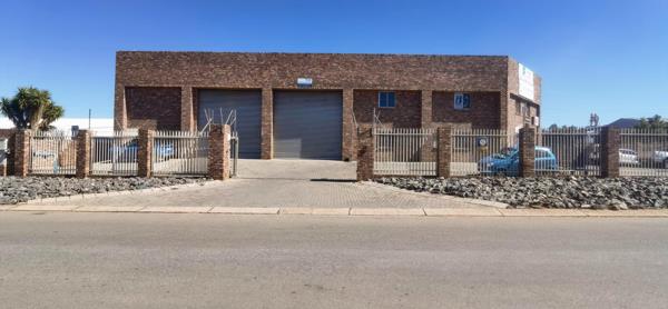 1 817  m² Industrial space