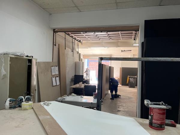 571.1  m² Industrial space