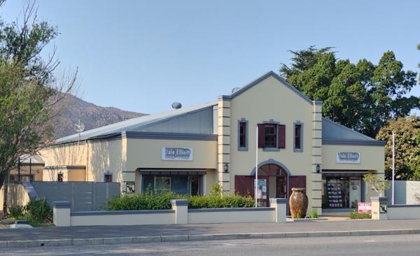 400  m² Office Space