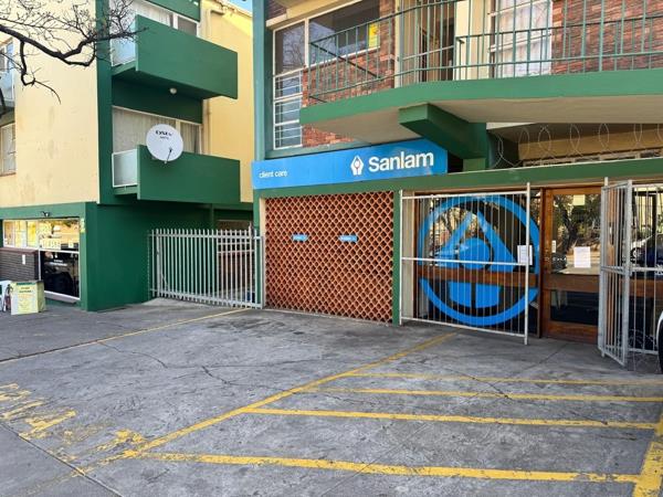 20  m² Commercial space