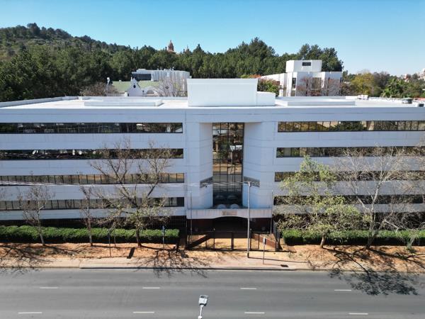 6 011 m² Commercial space
