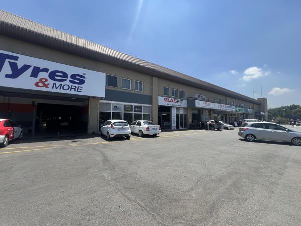 220 m² Commercial space