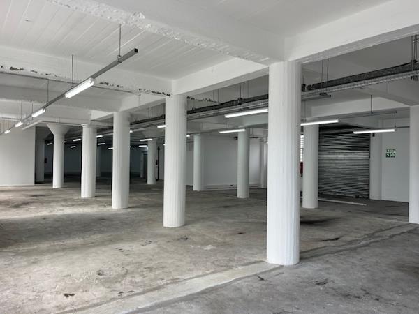 530  m² Industrial space