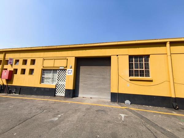 154  m² Industrial space
