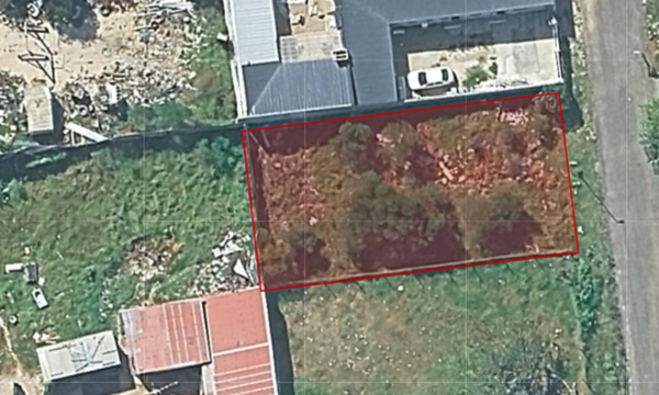 496 m² Land