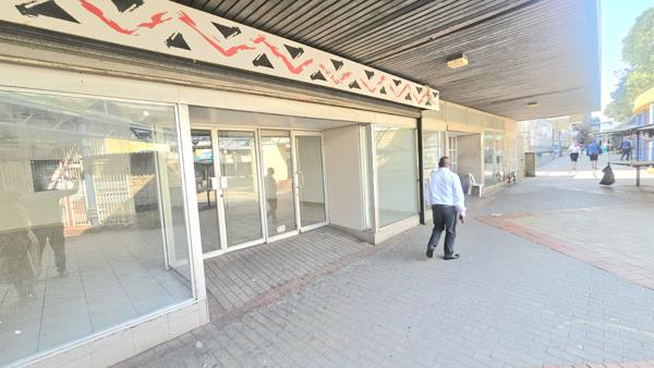 280  m² Retail Space