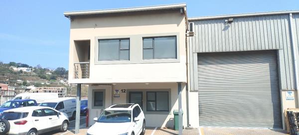 216  m² Commercial space