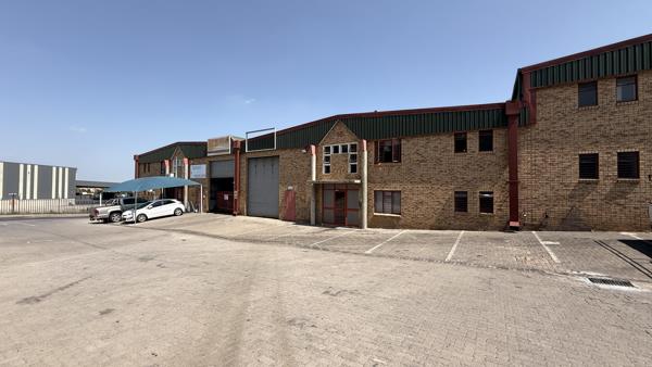 519  m² Industrial space