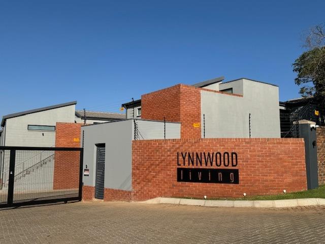 4 Bedroom Townhouse in Lynnwood