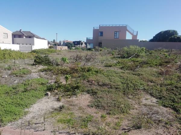 586 m² Land