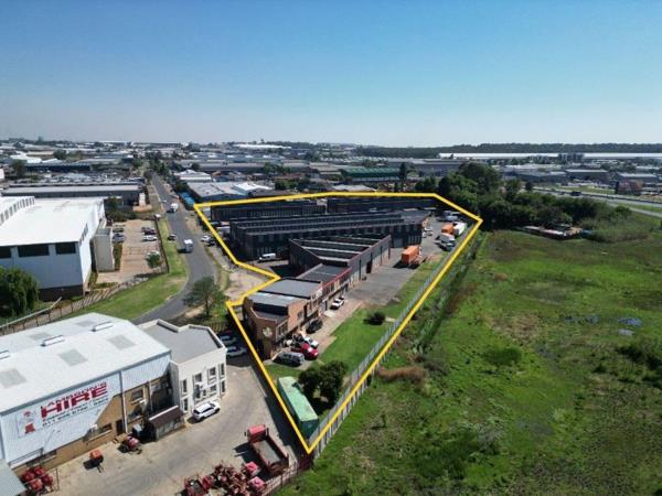 8 130  m² Industrial space