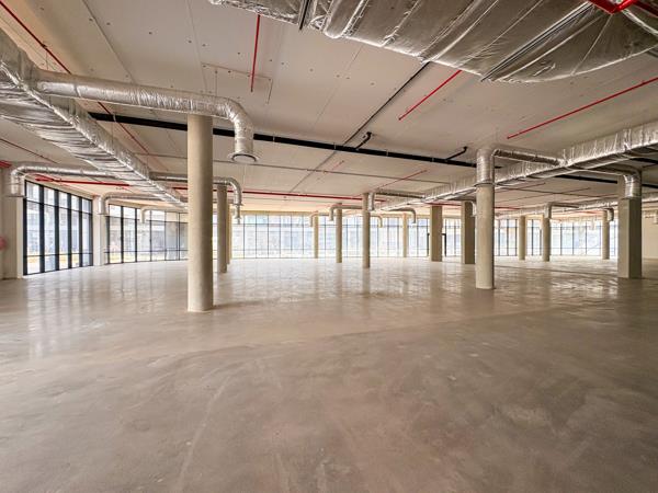 1 763  m² Commercial space