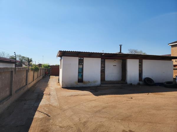 1 428 m² Land