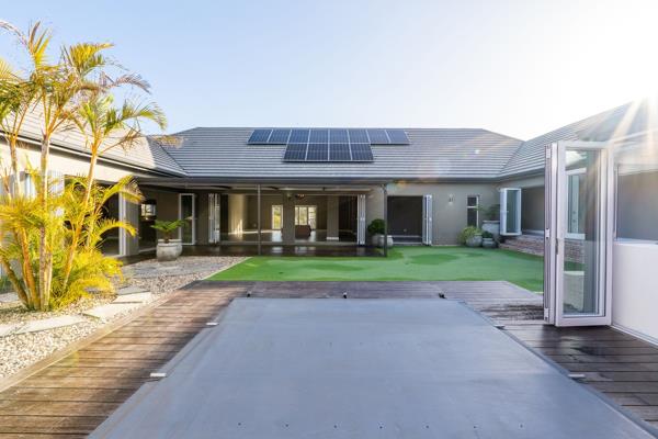 5 Bedroom House