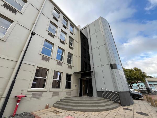 434  m² Commercial space