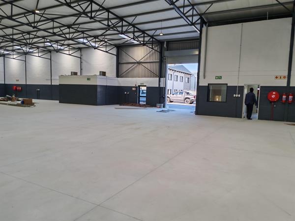 770  m² Industrial space