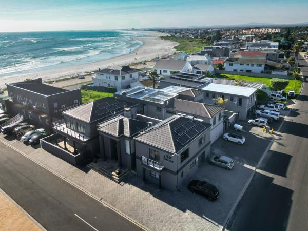 1 200  m² Commercial space