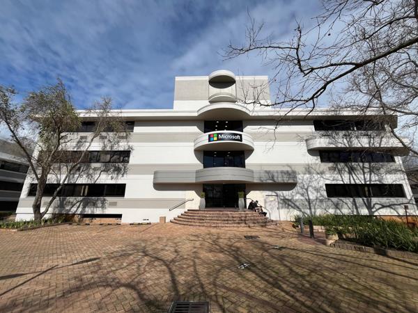 1 960 m² Commercial space