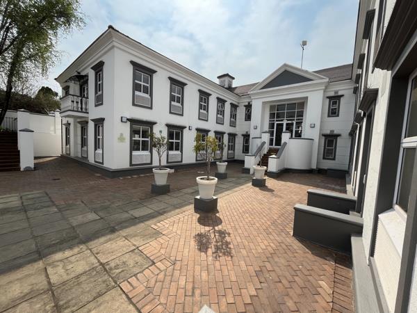 281  m² Commercial space