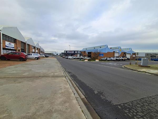 350  m² Industrial space