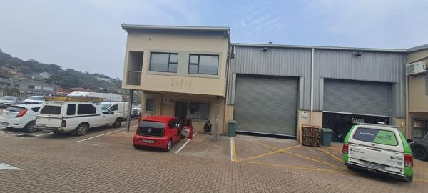 216  m² Industrial space