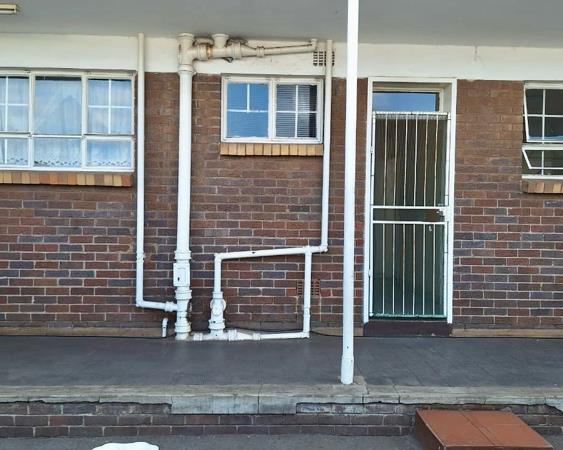 2 Bedroom Flat