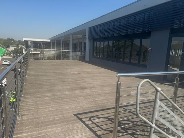 295.4 m² Retail Space