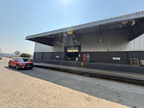 2 500  m² Industrial space