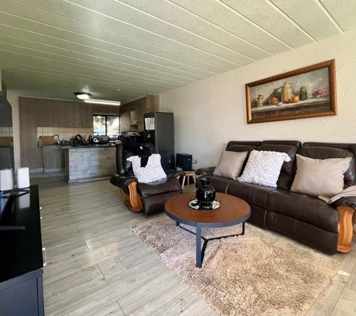 3 Bedroom Simplex