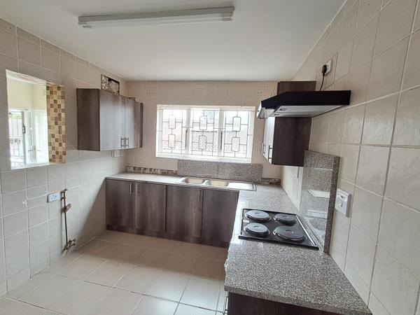 2 Bedroom Apartment to rent in Avoca | RR4486098 | Private Property