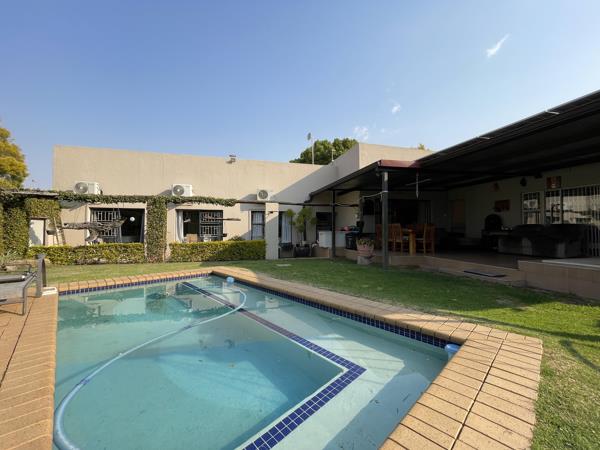 5 Bedroom House