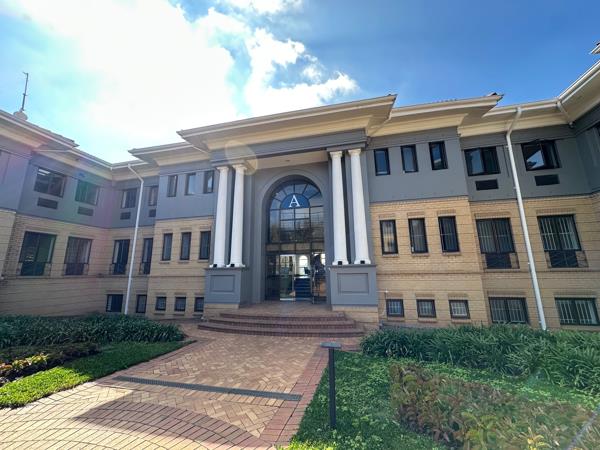 469  m² Commercial space