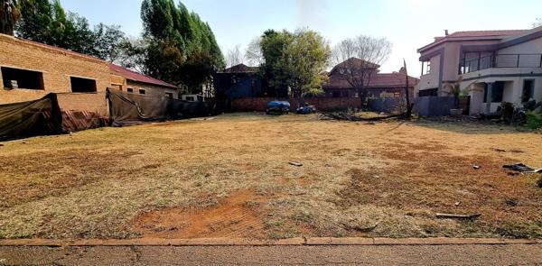 592 m² Land