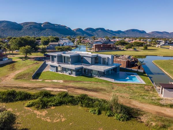 5 Bedroom House