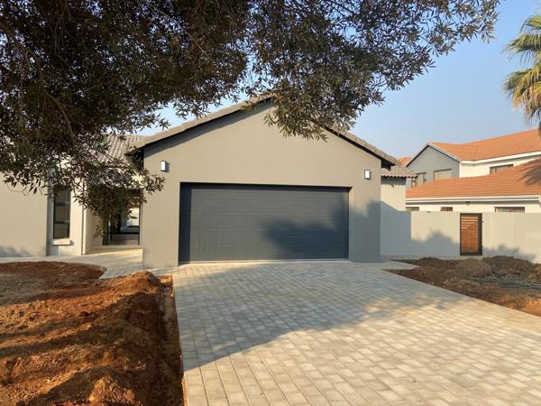 5 Bedroom House