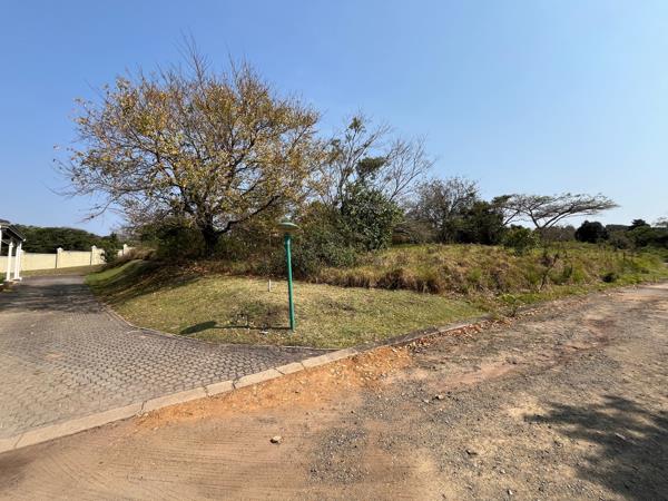839 m² Land