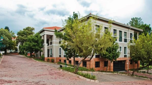 360  m² Office Space