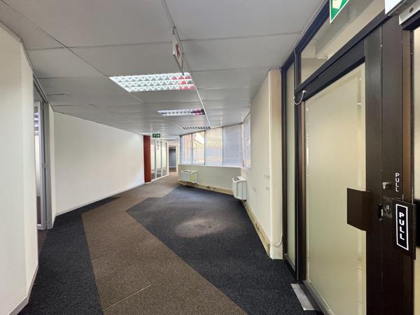 531  m² Office Space