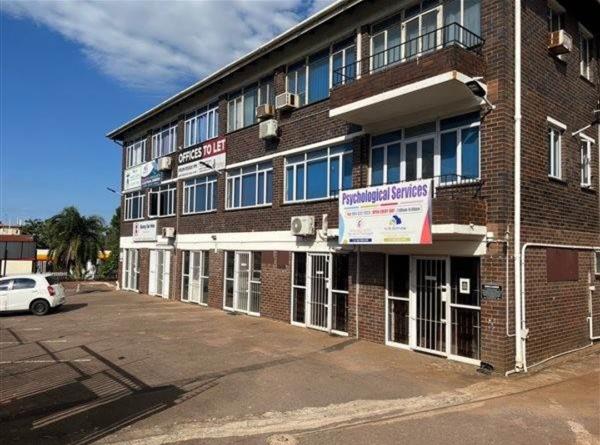655  m² Commercial space