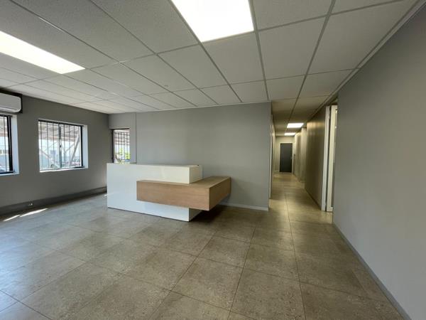 174  m² Commercial space