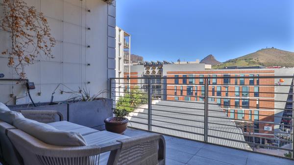 1 Bedroom House