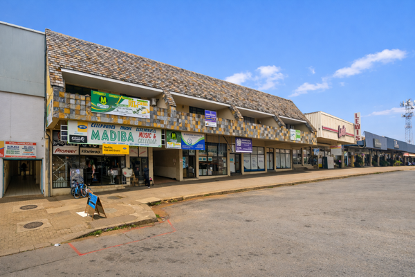 15  m² Commercial space