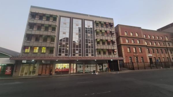 53  m² Commercial space