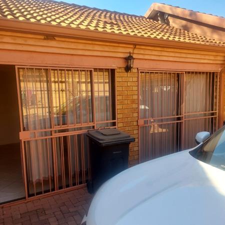 0.5 Bedroom Garden Cottage