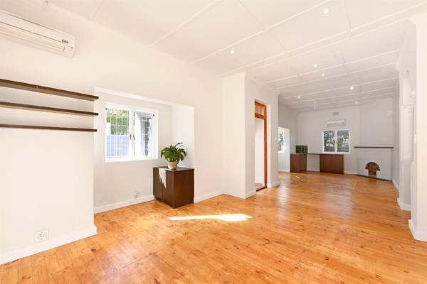 130  m² Commercial space