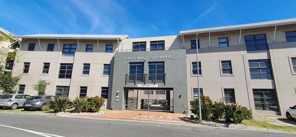 128  m² Commercial space