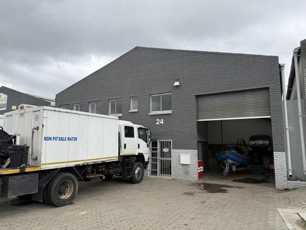 440  m² Industrial space