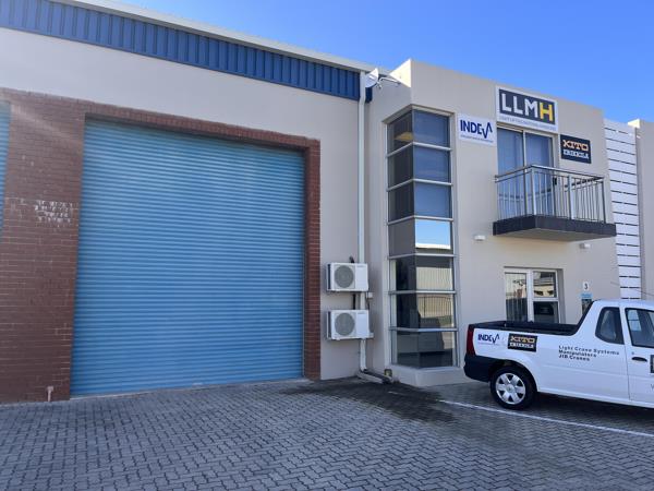 280  m² Industrial space